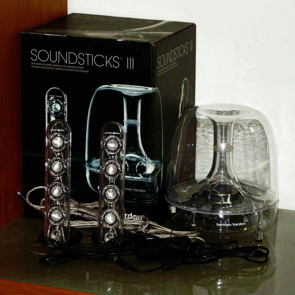 Loa Harman Kardon Sound Stick III và JBL OnBeat Venue new 100% fullbox - 1