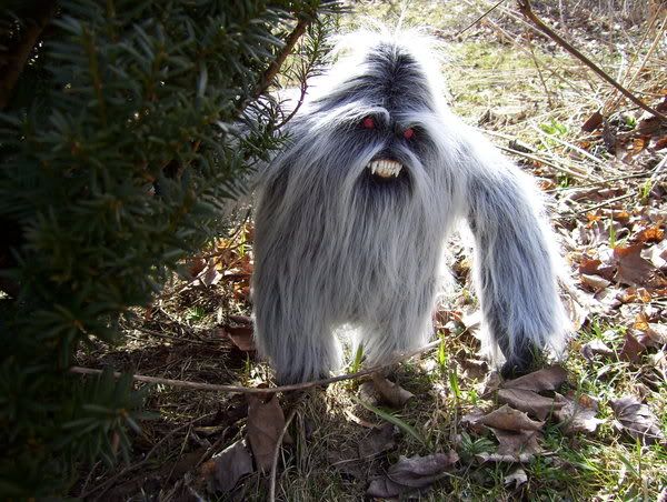 Yeti_Doll_by_mostlymade.jpg