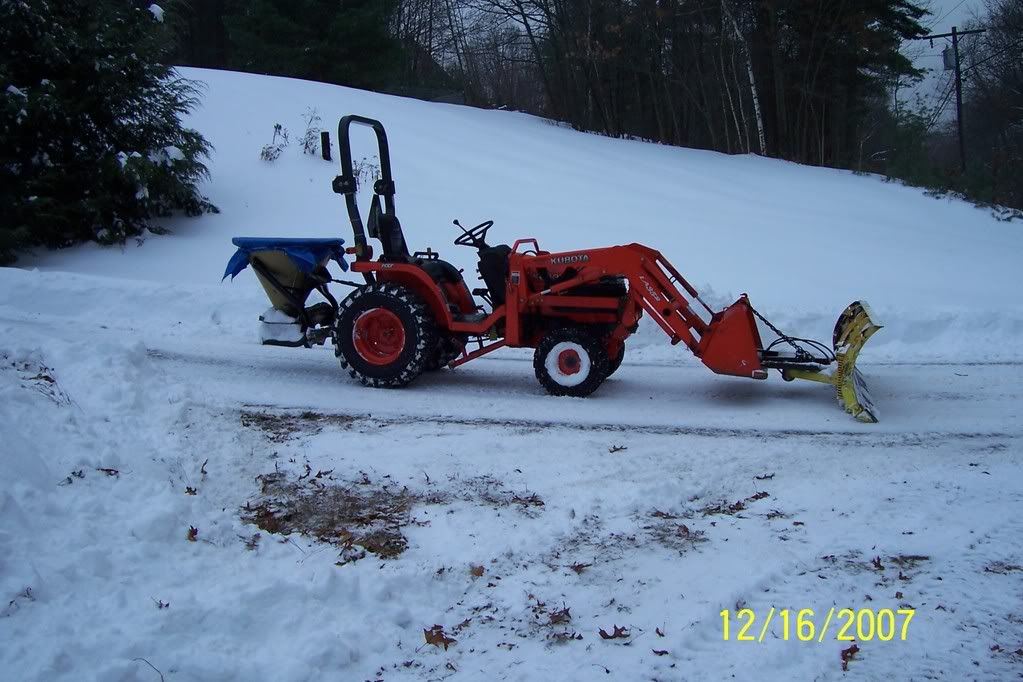 snowandgaragetractorpics028.jpg