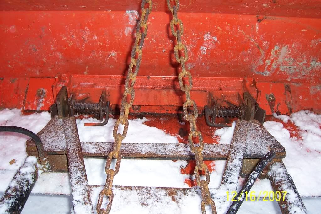 snowandgaragetractorpics034.jpg