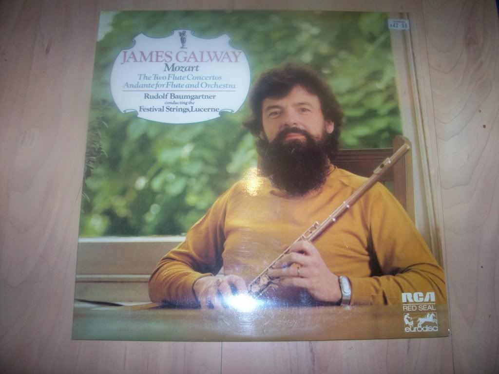 James Galway - Mozart Two Flute Concertos / Andante For Flute And Orchestra