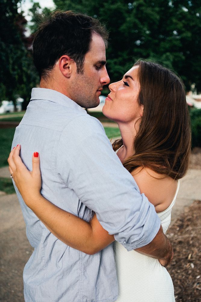  photo charlottesville_virginia_engagement_shoot_downtown_im_kristen_photography30of38.jpg