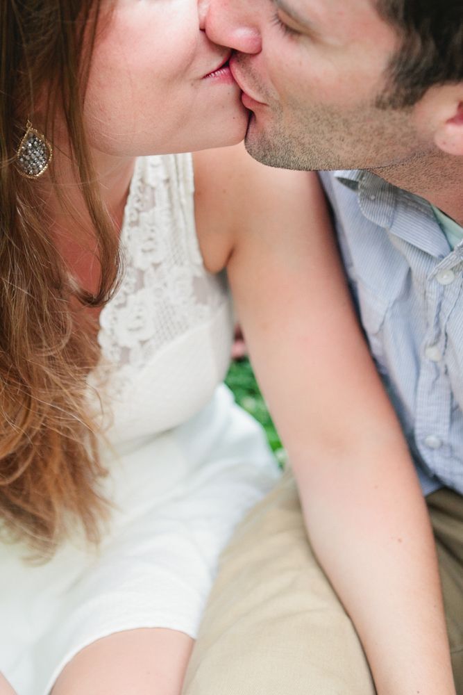  photo charlottesville_virginia_engagement_shoot_downtown_im_kristen_photography4of38.jpg