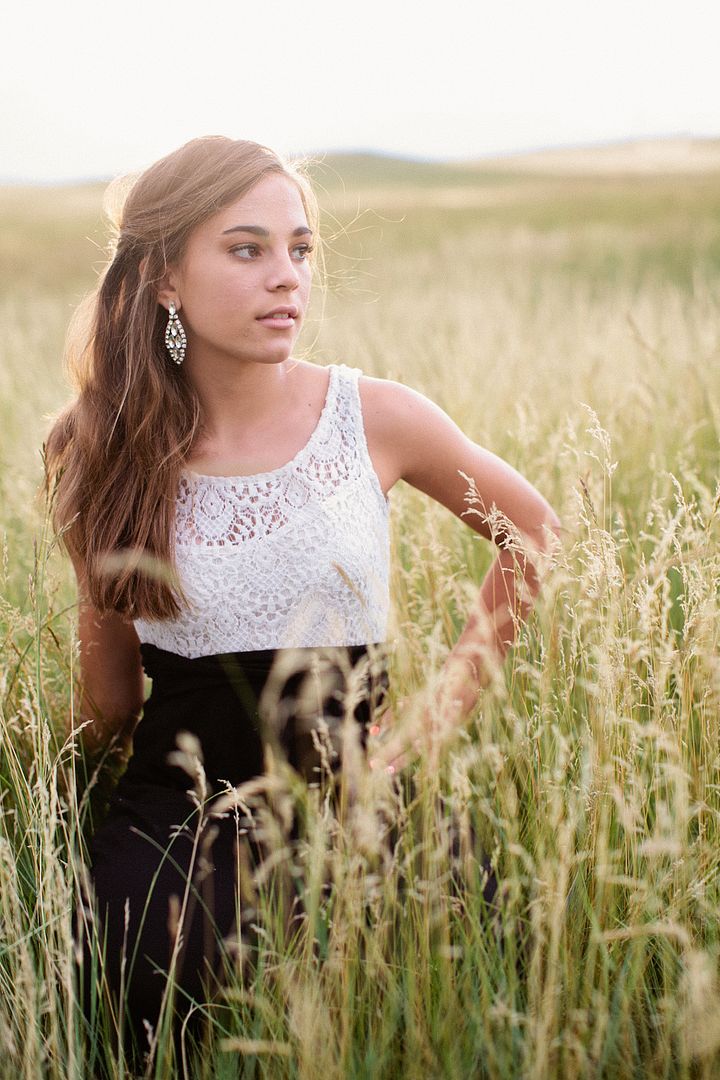  photo the_ladies_im_kristen_wyoming_portraits9of24.jpg