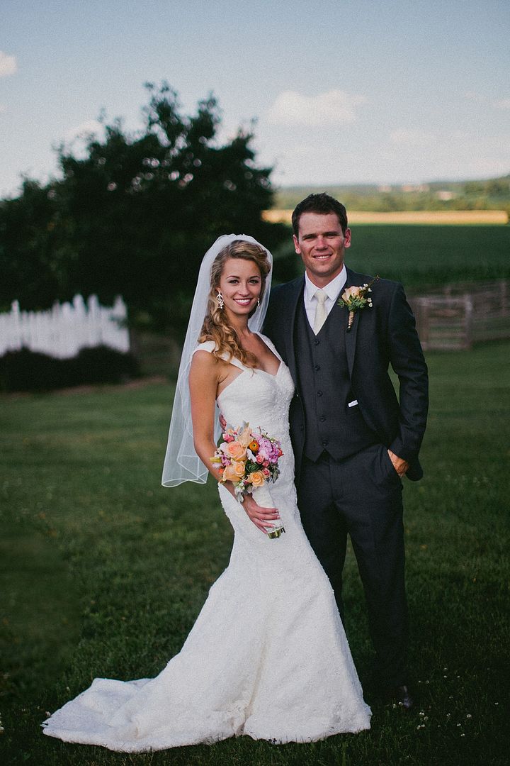  photo becca_nick_maryland_wedding_photographer_walkers_overlook_wedding_photography106of166.jpg