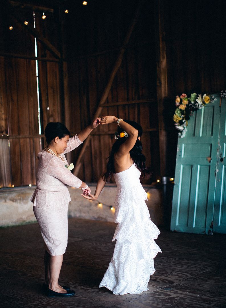 photo ica_images_tim_wedding_bay_im_kristen_DIY_maryland_photography178of218.jpg