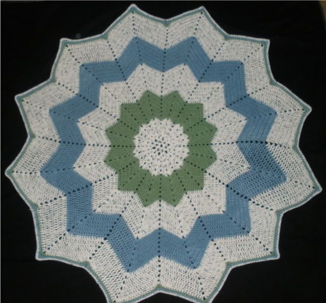 Simple Ripple Crochet Baby Blanket | AllFreeCrochetAfghanPatterns.com