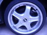 http://i232.photobucket.com/albums/ee258/corey1621/rims.jpg
