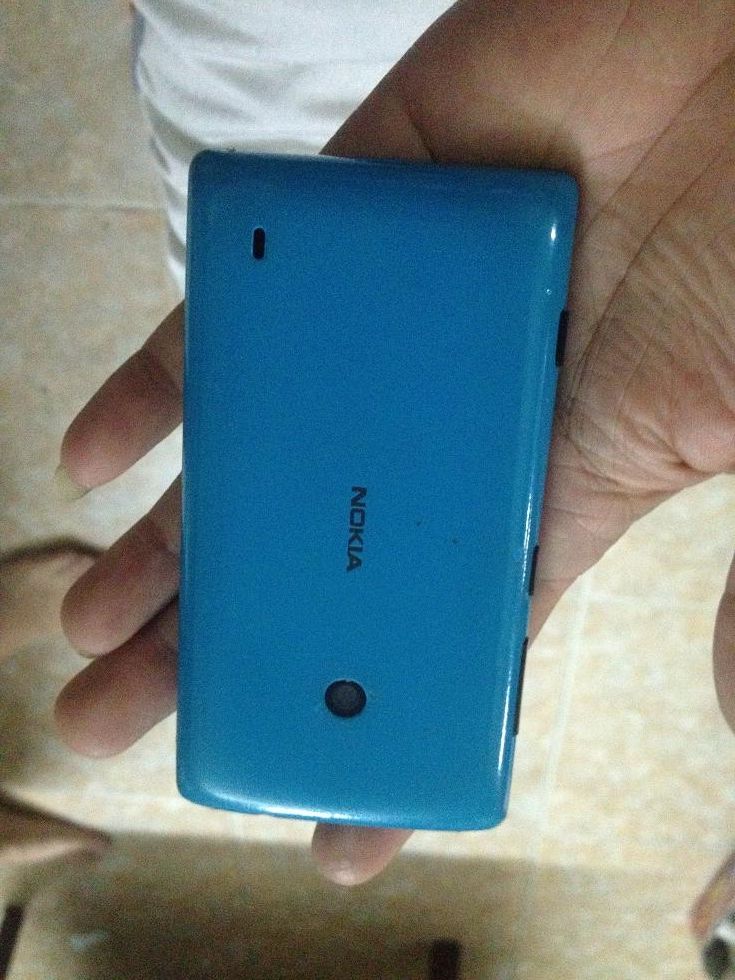 dư dùng 1 em lumina 520 xanh dương 99% - 1