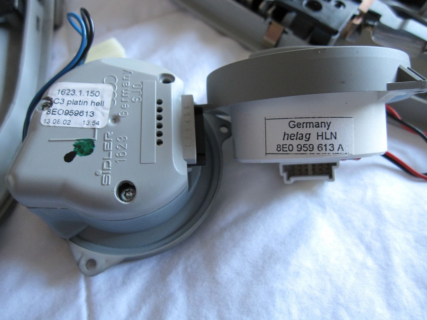 Fixing the sunroof switch… once and for all. Pics + tips.