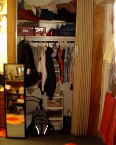 aaaand even the closet is clean...wow...