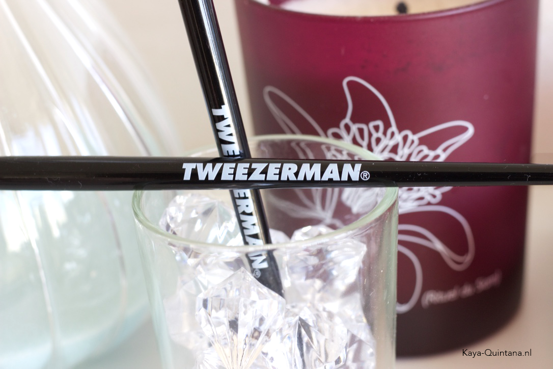 tweezerman brow brush