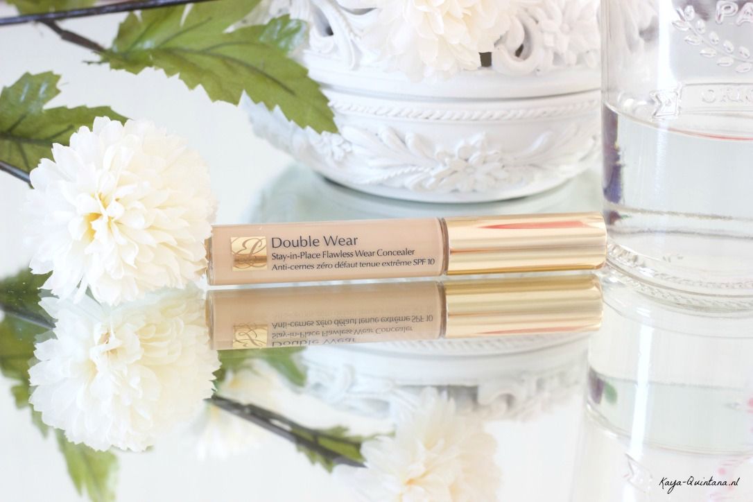 double wear stay in place concealer