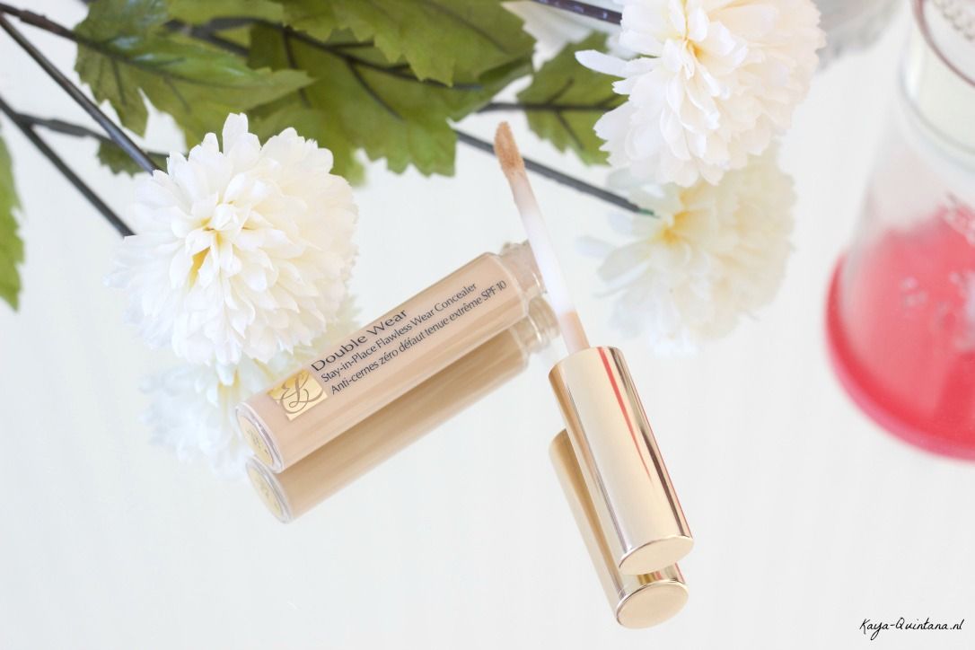 stay in place concealer review