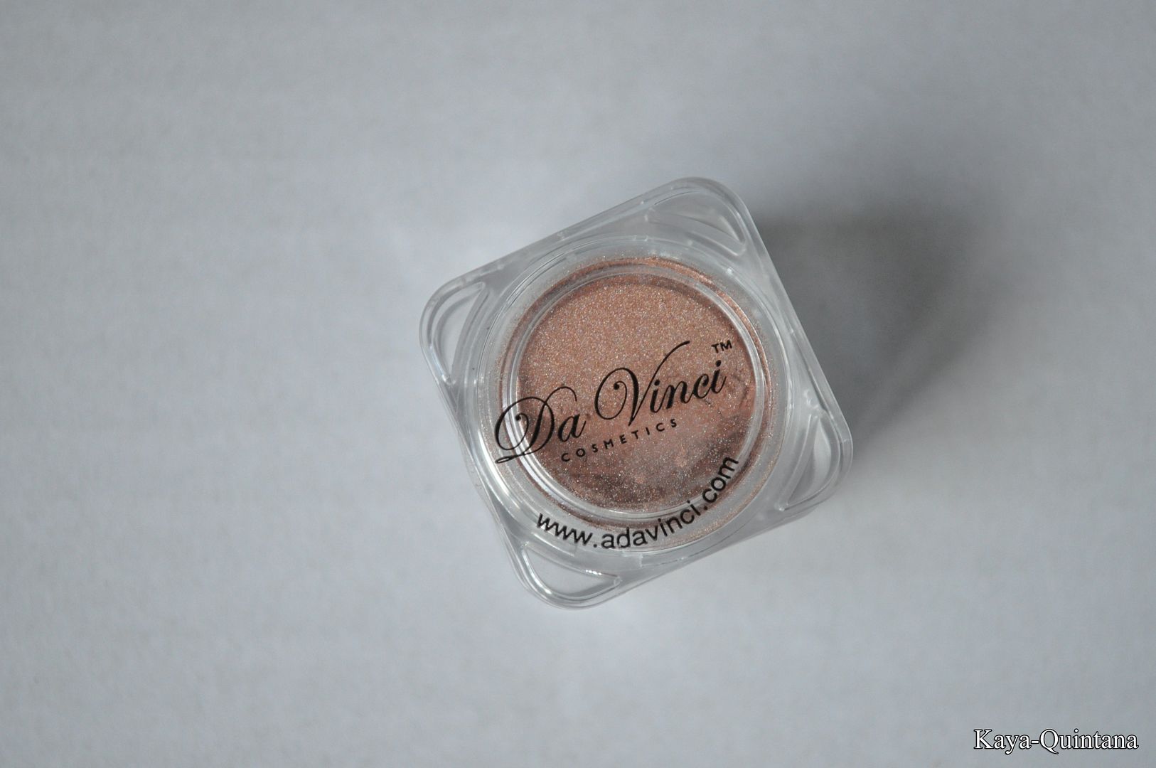 da vinci mineral shimmer eyeshadow