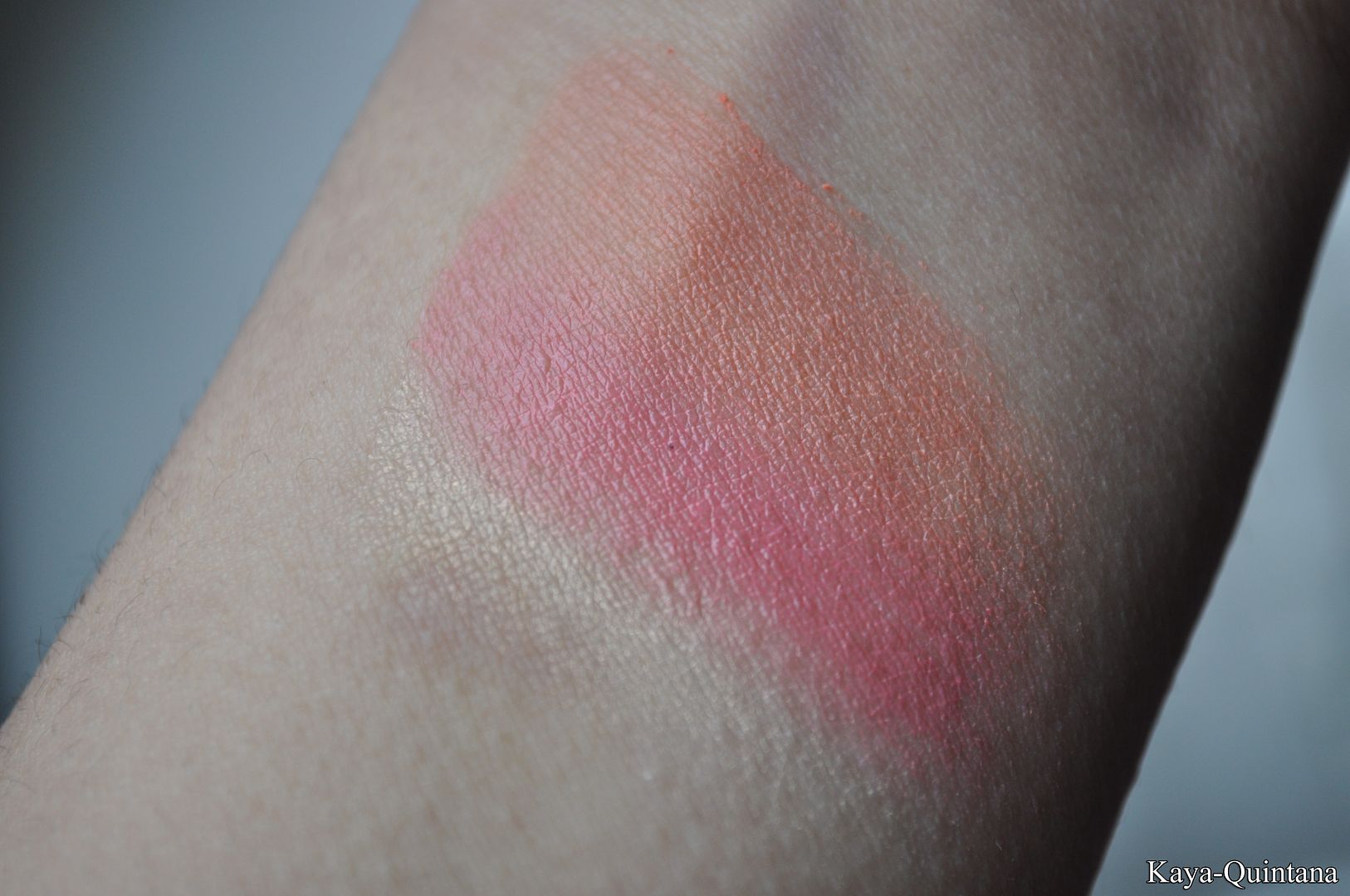 benefit fine-one-one swatches