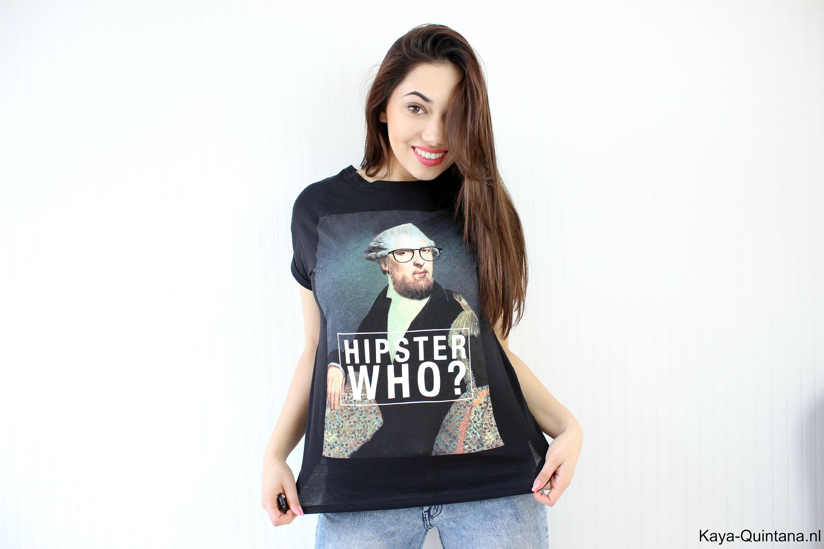 hipster who t-shirt