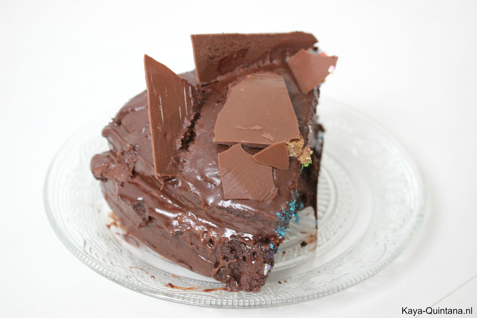 devil chocolate food cake