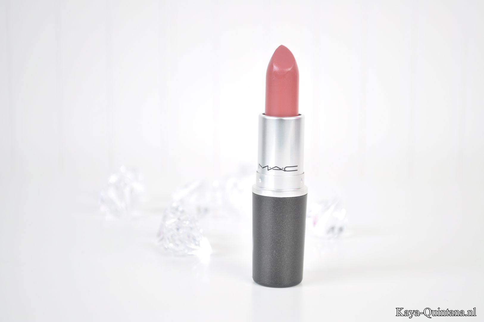 mac twig lipstick swatches