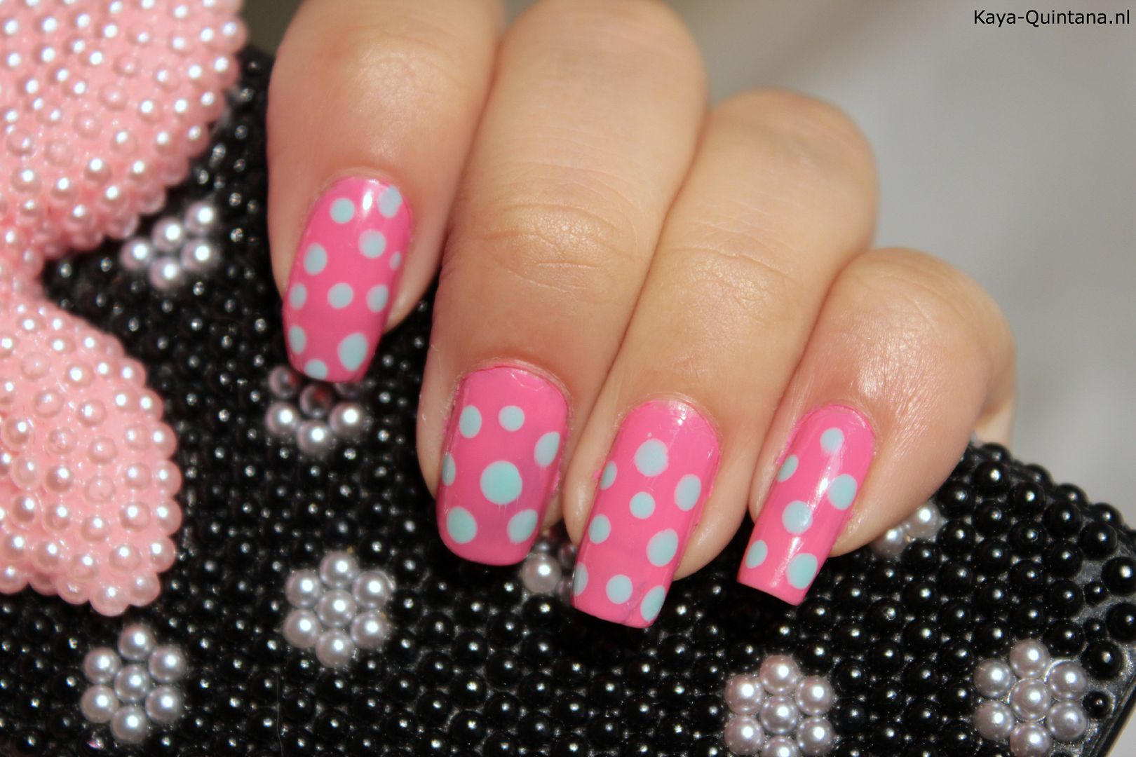 gestippelde nail art nagellak