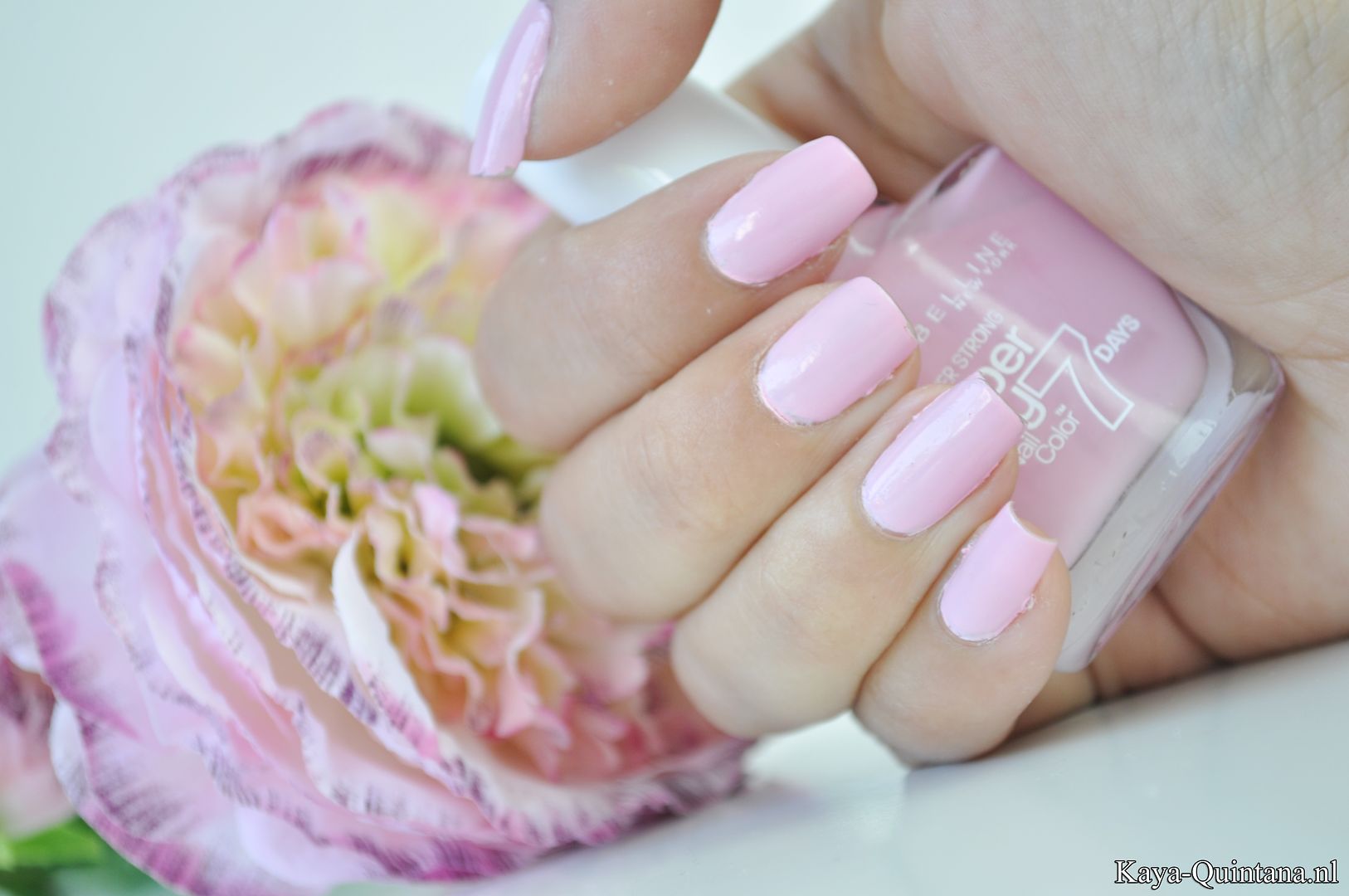 maybelline super stay nagellak in pink in the park 21