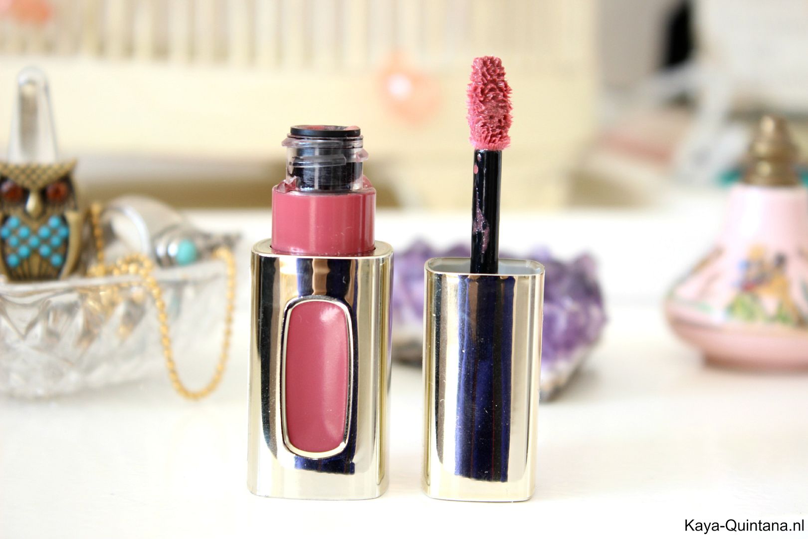 loreal color riche extraordinare lipstick