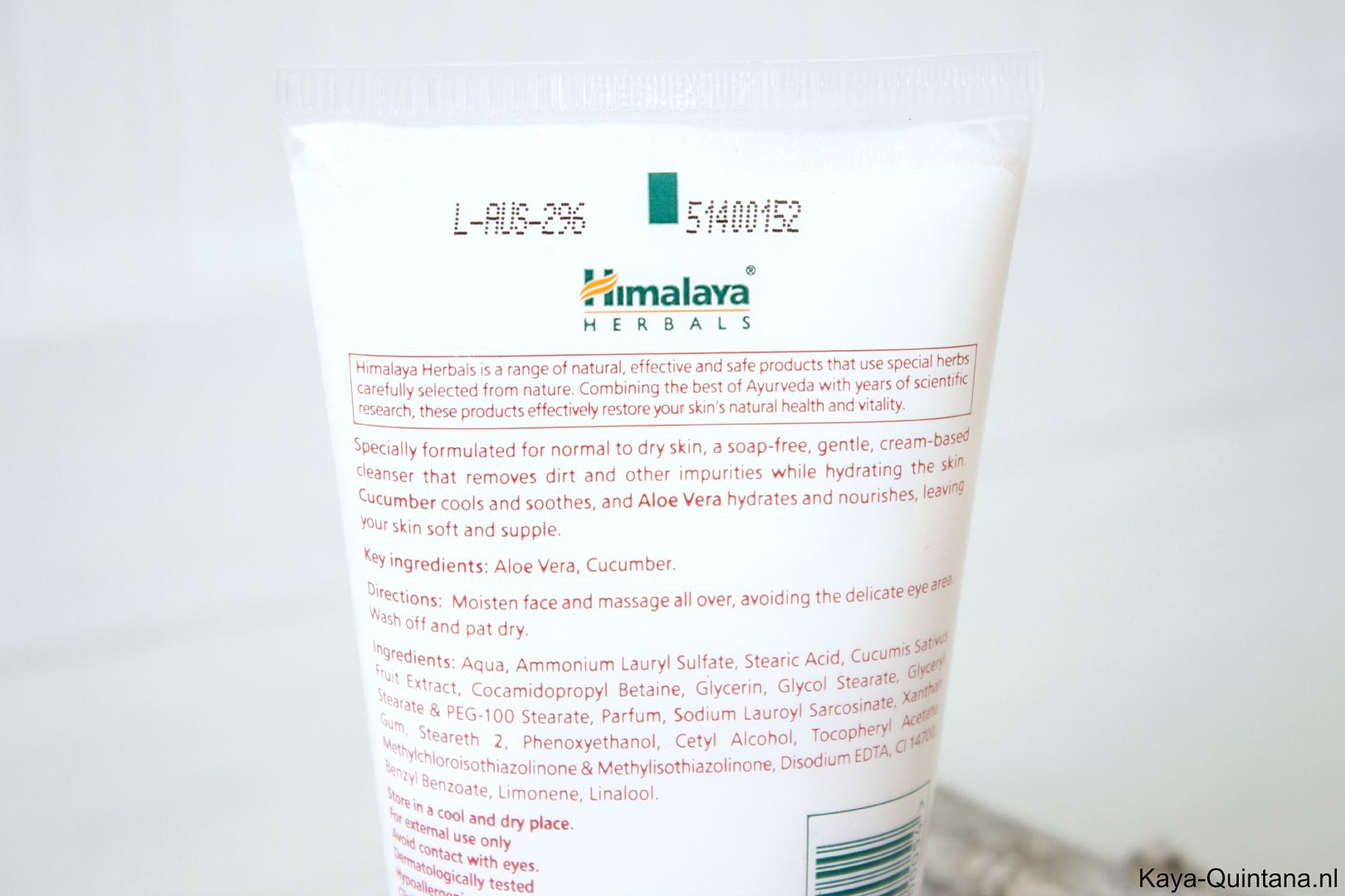 himalaya gentle hydrating face wash review