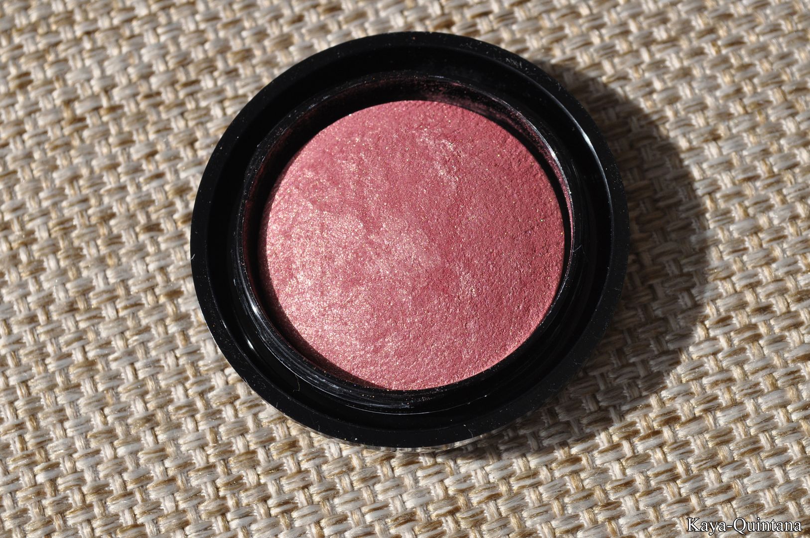 make up studio blush lumiere sweet pink