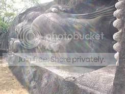 reclined_image09_small.jpg