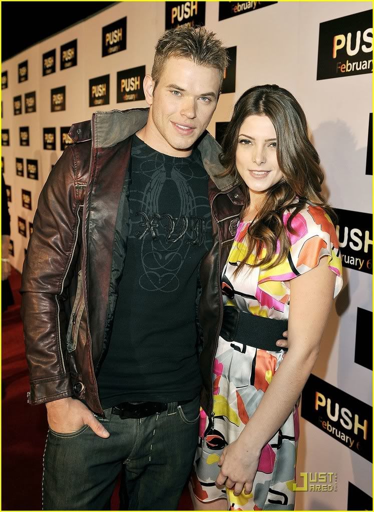 http://i232.photobucket.com/albums/ee236/shadowma1771/Twilight/ashley-greene-kellan-lutz-push-03.jpg